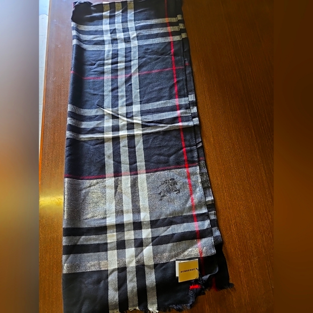 Women's Cashmere Burberry Scarf